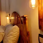Clockwise Guestrooms