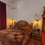 Clockwise Guestrooms Gjirokastër