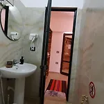 Pensión Clockwise Guestrooms Gjirokastër