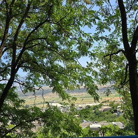 Clockwise Guestrooms