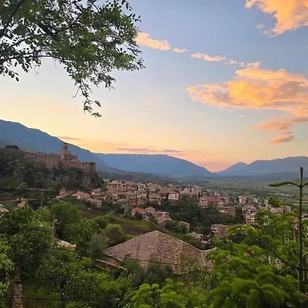 Pensjonat Clockwise Guestrooms Gjirokastra