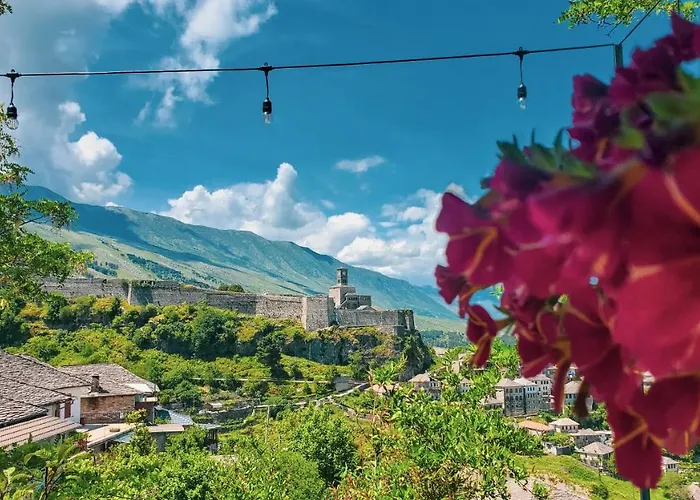 Clockwise Guestrooms בית הארחה Gjirokastër