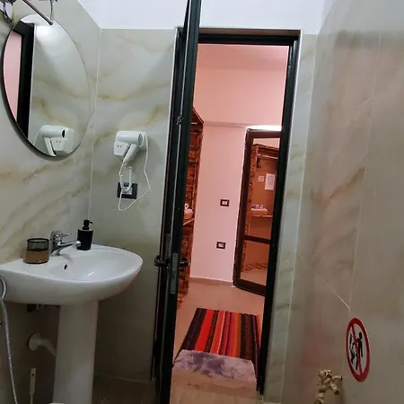 Guest house Clockwise Guestrooms Gjirokaster